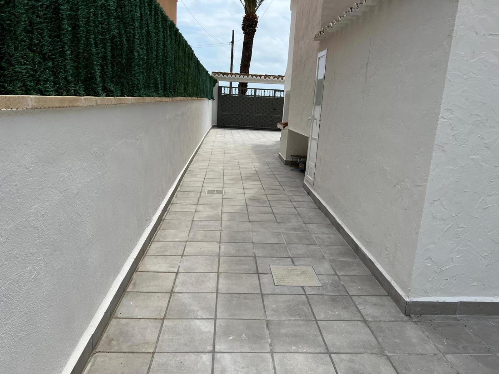 Beachfront Vila Valencia Buitenkant foto